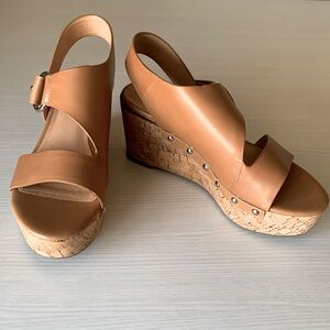 Marc Fisher platform sandal